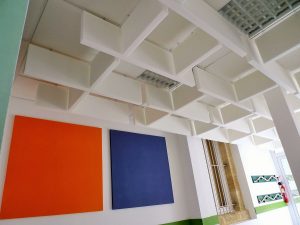 Baffles & objets acoustiques - Baffles & objets Baffle Absorber Plano posée au plafond par suspension