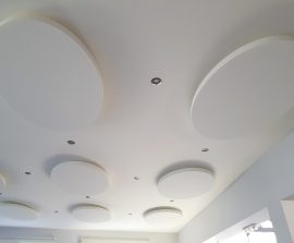 Capteur Acoustic Panel 2V Blue Equilibre Design - Capteur Acoustic Panel 2V design posé au plafond par suspension en forme d'ovale