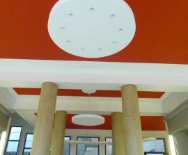 Création & Formes acoustiques sur mesure - Forme acoustique sur mesure - luminaire posé au plafond par collage et suspension